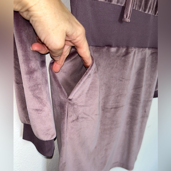 Derek Heart Velour Comfort Soft Hooded Mauve Dress Medium - Picture 6 of 12